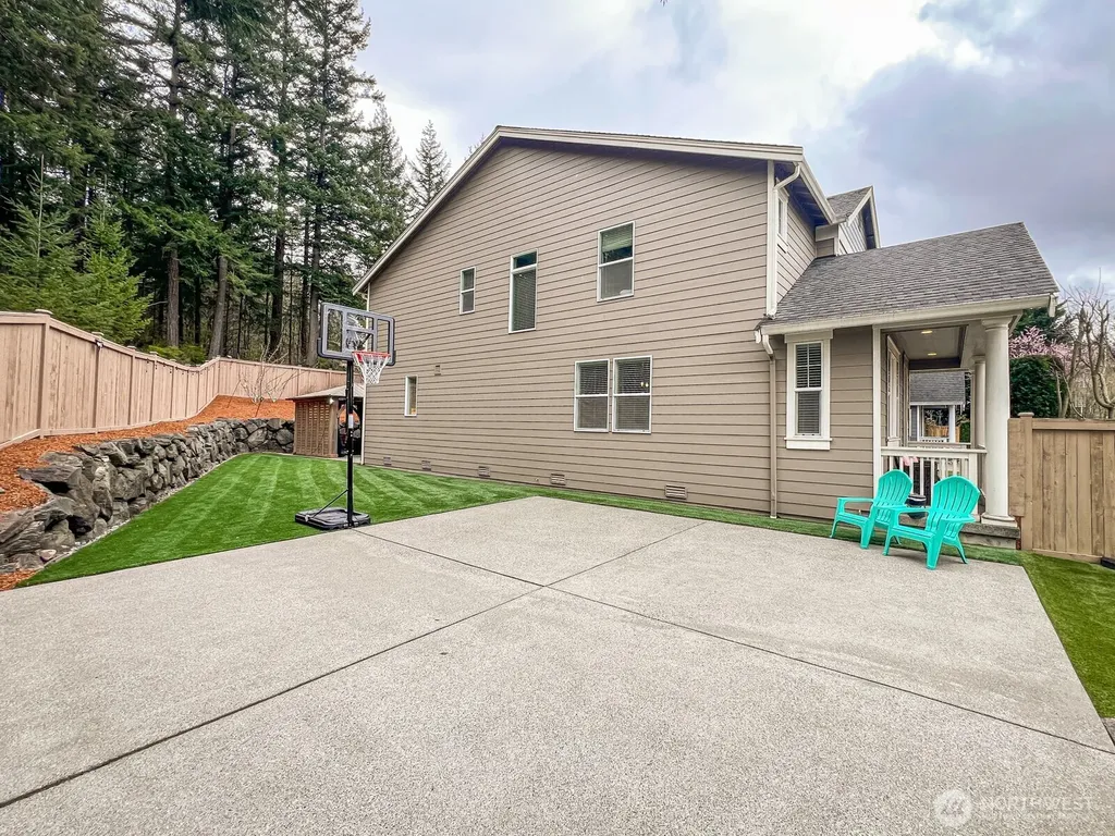 34614 SE Curtis Drive Snoqualmie WA 98065
