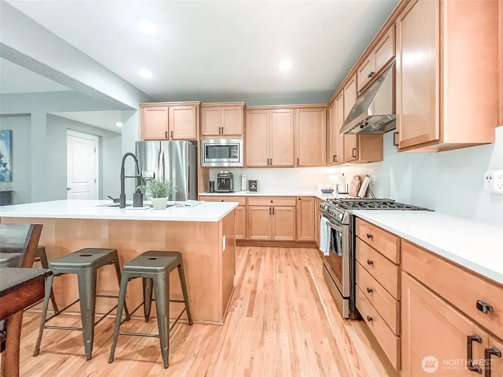 34614 SE Curtis Drive Snoqualmie WA 98065