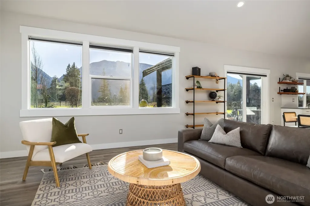 7420 Windsong Lane Sedro Woolley WA 98284