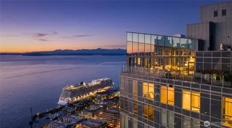 121 Stewart Street Seattle WA 98101