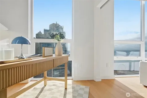 121 Stewart Street Seattle WA 98101