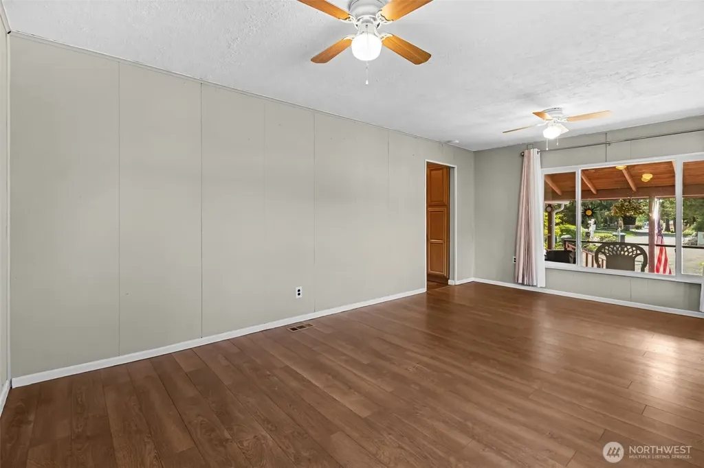 4100 Dent Road SW Olympia WA 98512