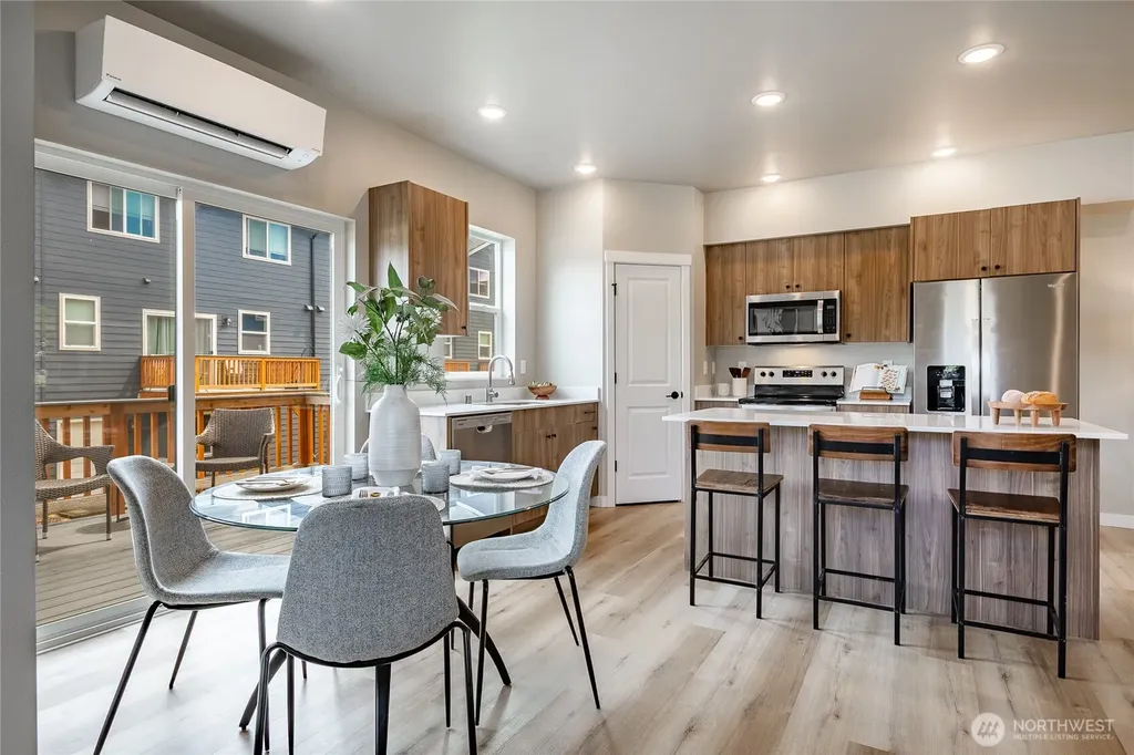 2966 Sweet Gum Loop Blaine WA 98230