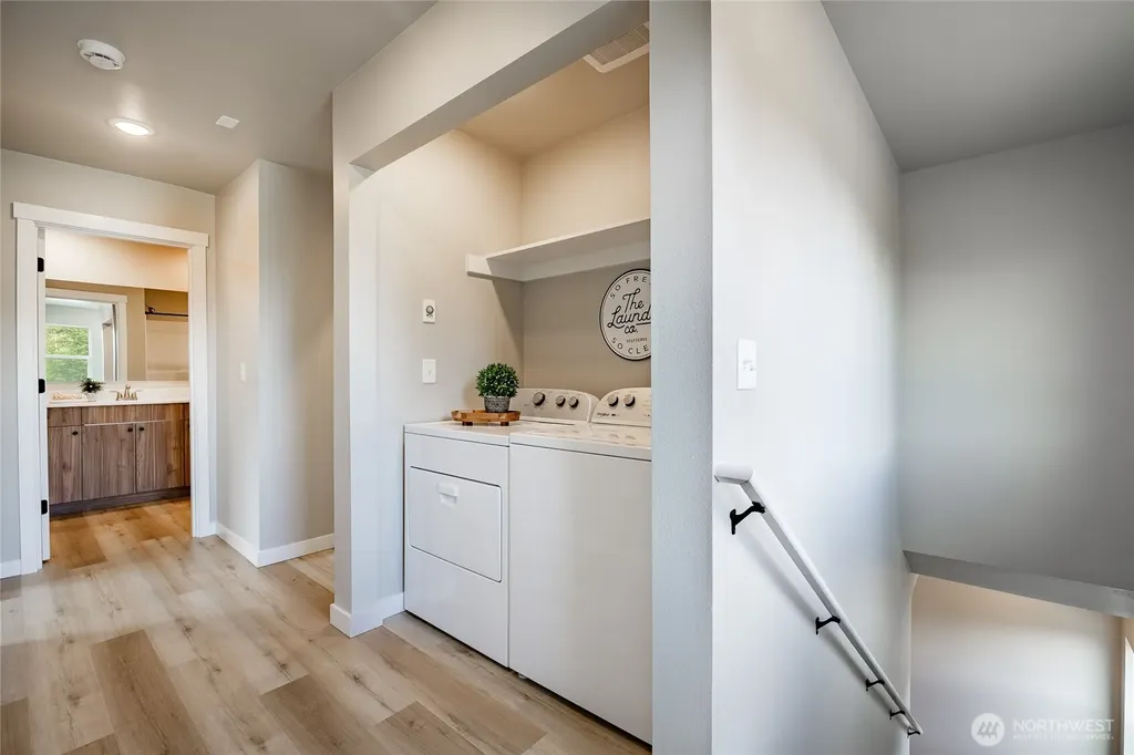 2966 Sweet Gum Loop Blaine WA 98230