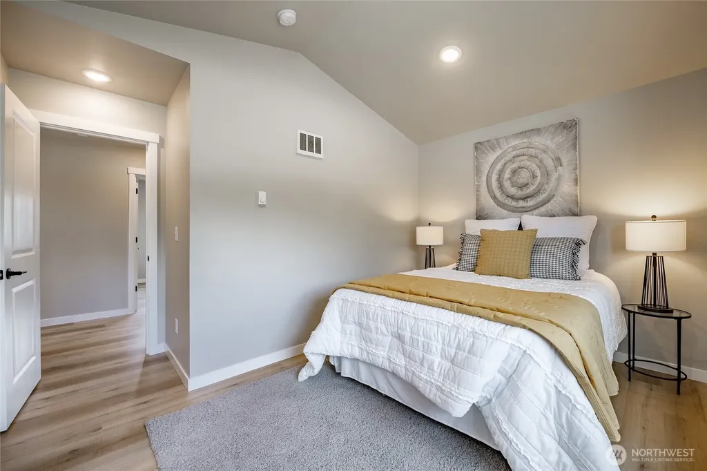 2966 Sweet Gum Loop Blaine WA 98230