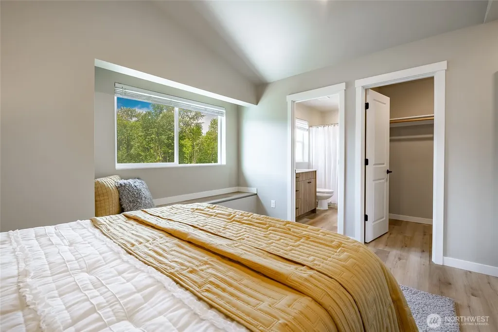 2966 Sweet Gum Loop Blaine WA 98230