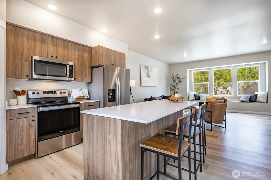 2966 Sweet Gum Loop Blaine WA 98230