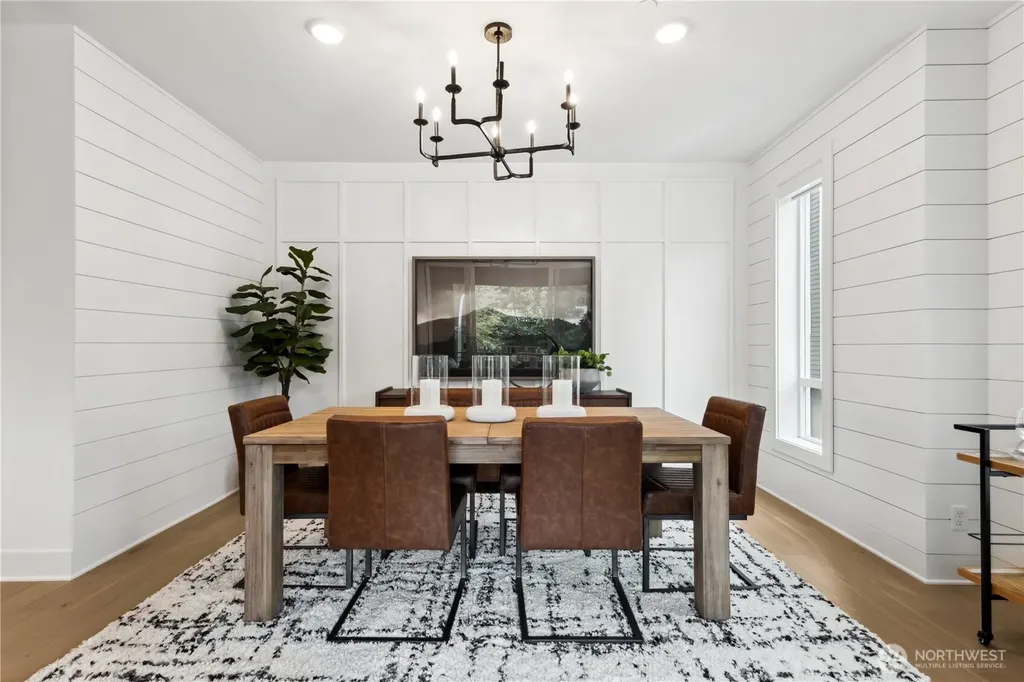 12255 138th Place NE Redmond WA 98052