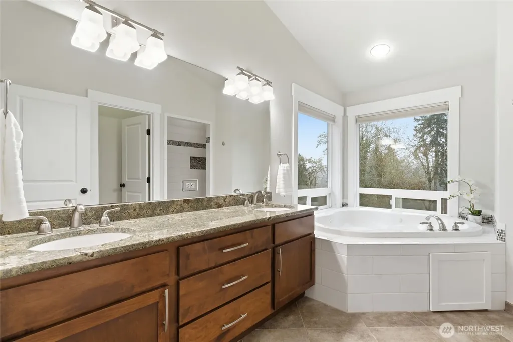 8115 64th Street Ct NW Gig Harbor WA 98335