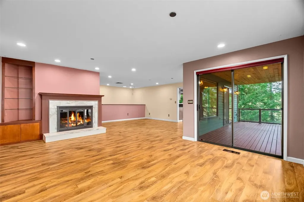 1406 Evergreen Park Lane SW Olympia WA 98502