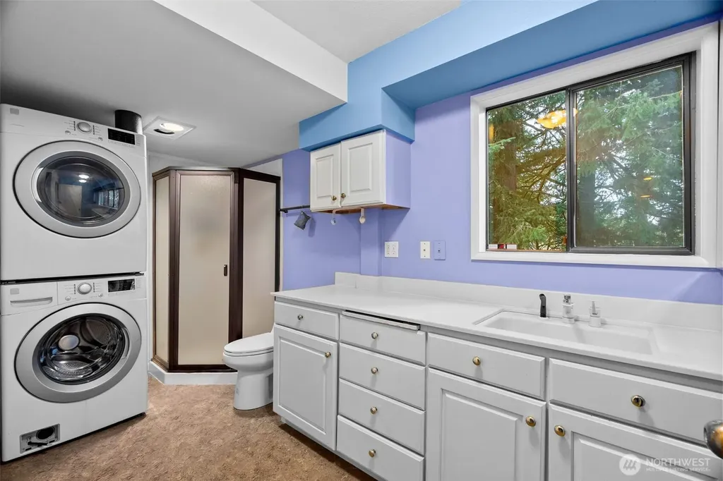1406 Evergreen Park Lane SW Olympia WA 98502