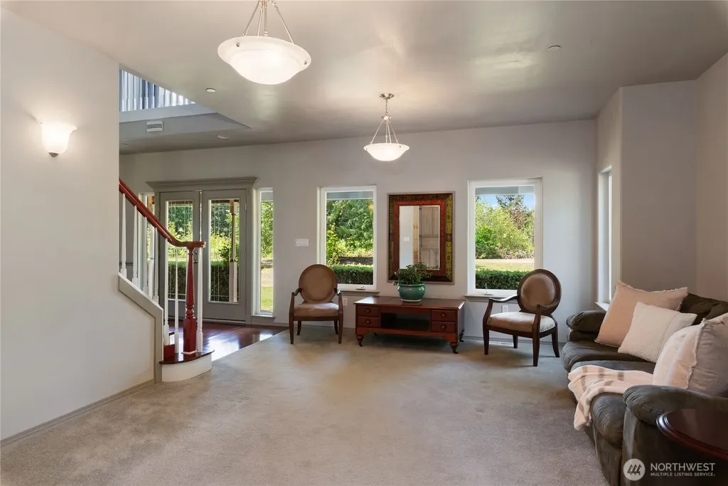 323 E Alderwood Road Belfair WA 98528