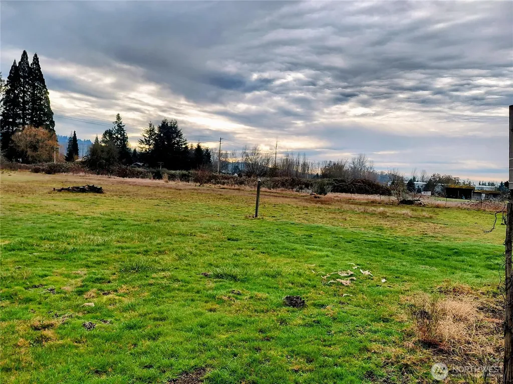 519 Valentine Avenue Pacific WA 98047
