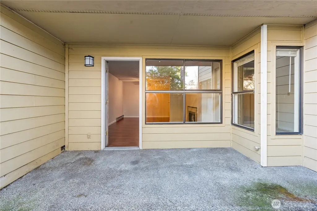 2520 S 317th Street Federal Way WA 98003