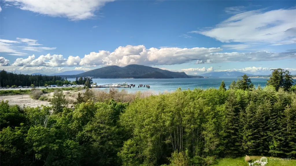 4940 Channel Marker Terrace Anacortes WA 98221