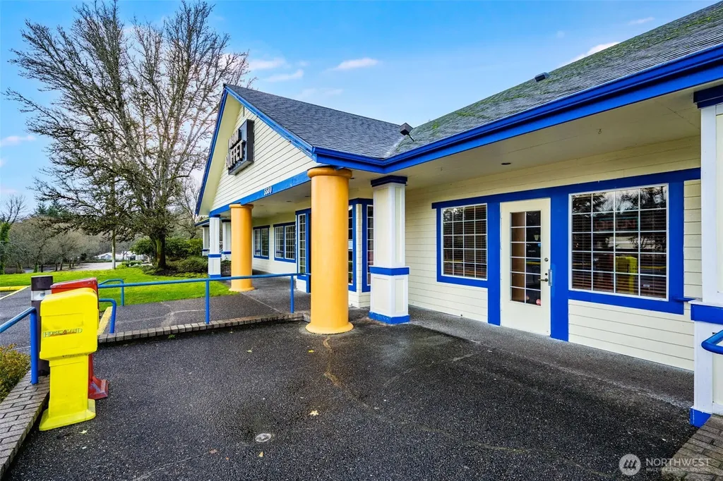 5580 Martin Way E Lacey WA 98516