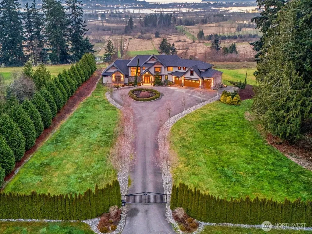 2230 75th Avenue NE Lake Stevens WA 98258