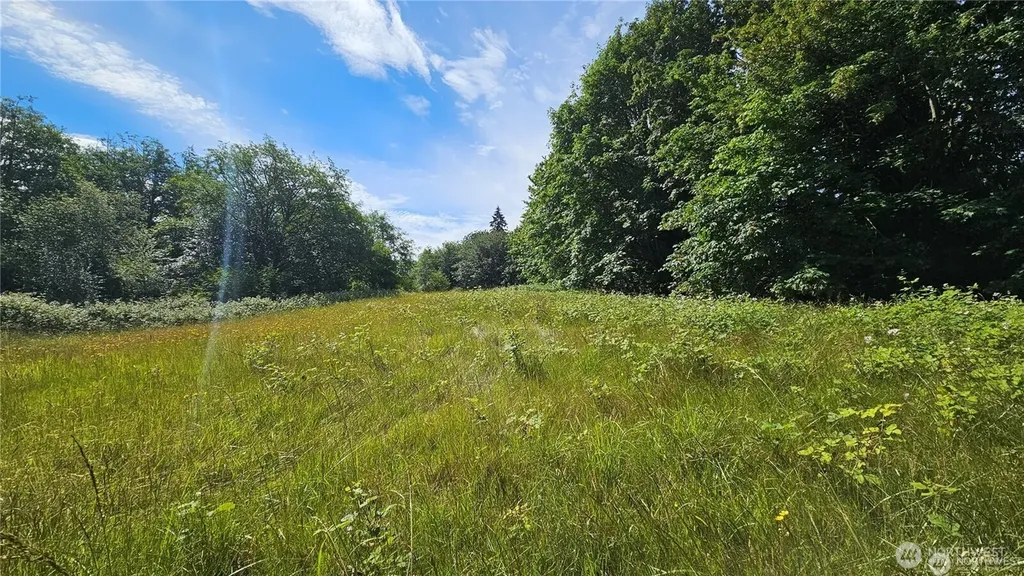 210 Pugh Road NE Poulsbo WA 98370