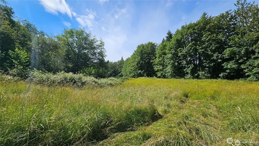 210 Pugh Road NE Poulsbo WA 98370