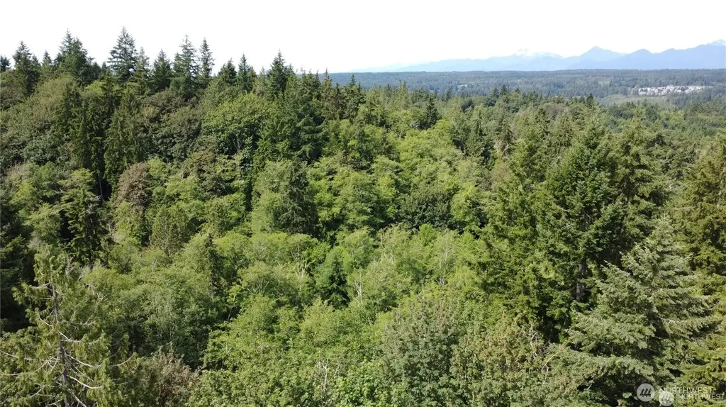 210 Pugh Road NE Poulsbo WA 98370