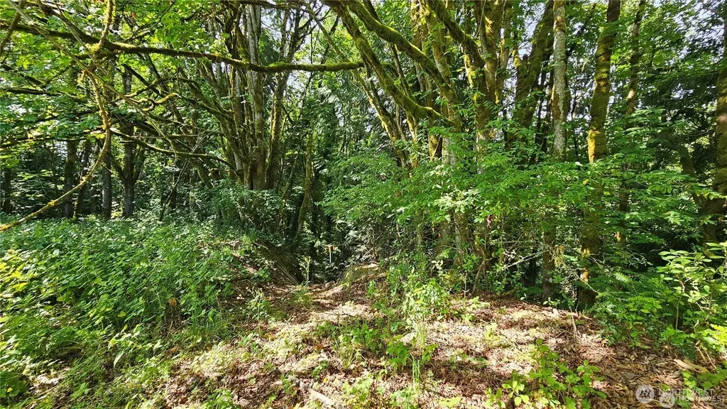 210 Pugh Road NE Poulsbo WA 98370
