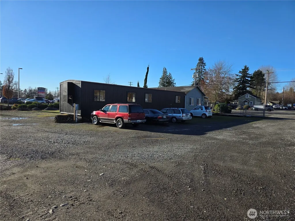 6068 Portal Way Ferndale WA 98248