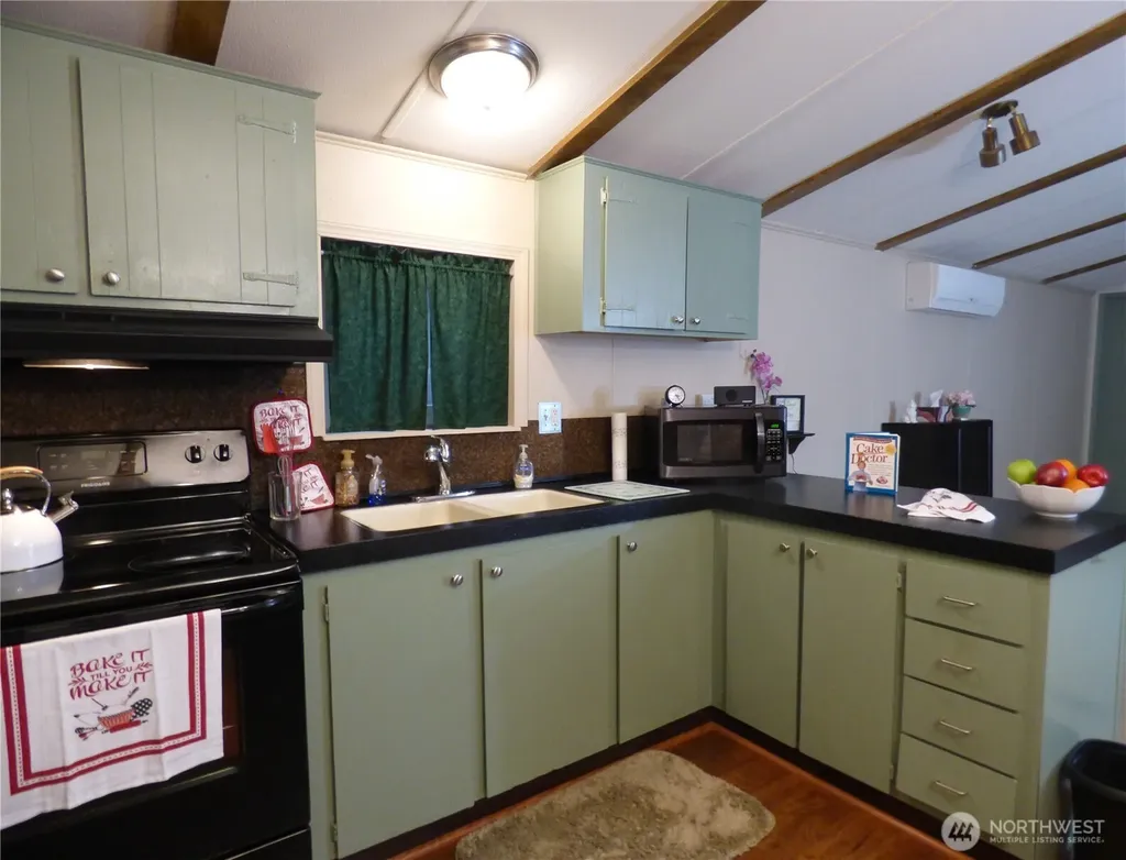 23800 SE Tiger Mountain Road Issaquah WA 98027