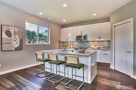 13823 Brookdale Lane E Tacoma WA 98445
