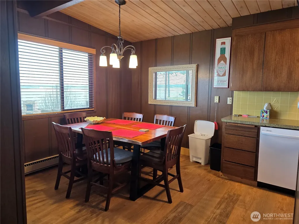 1577 Country Club Drive Camano Island WA 98282