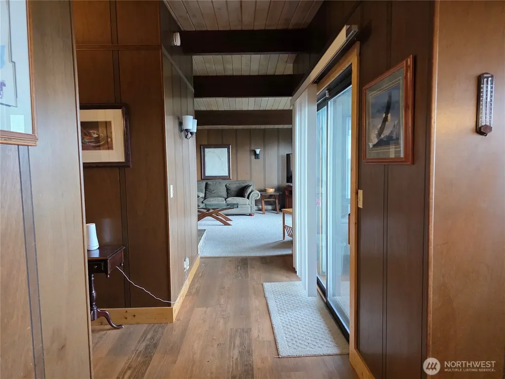 1577 Country Club Drive Camano Island WA 98282