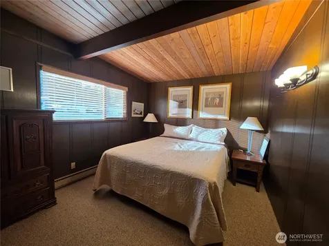 1577 Country Club Drive Camano Island WA 98282