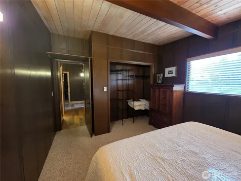 1577 Country Club Drive Camano Island WA 98282