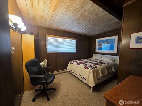 1577 Country Club Drive Camano Island WA 98282