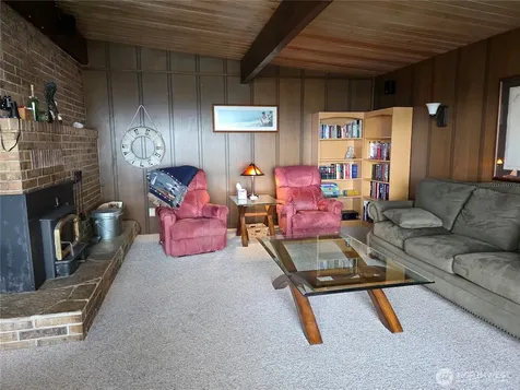 1577 Country Club Drive Camano Island WA 98282