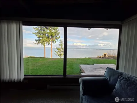 1577 Country Club Drive Camano Island WA 98282