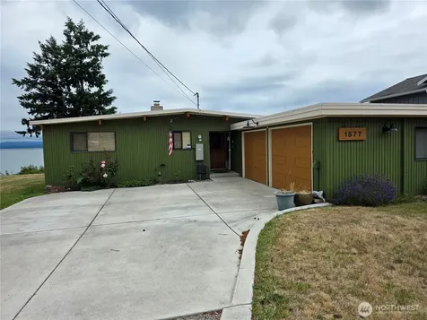 1577 Country Club Drive Camano Island WA 98282