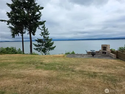 1577 Country Club Drive Camano Island WA 98282