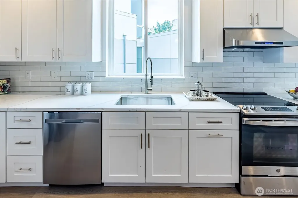 1015 Sturgus Avenue S Seattle WA 98144