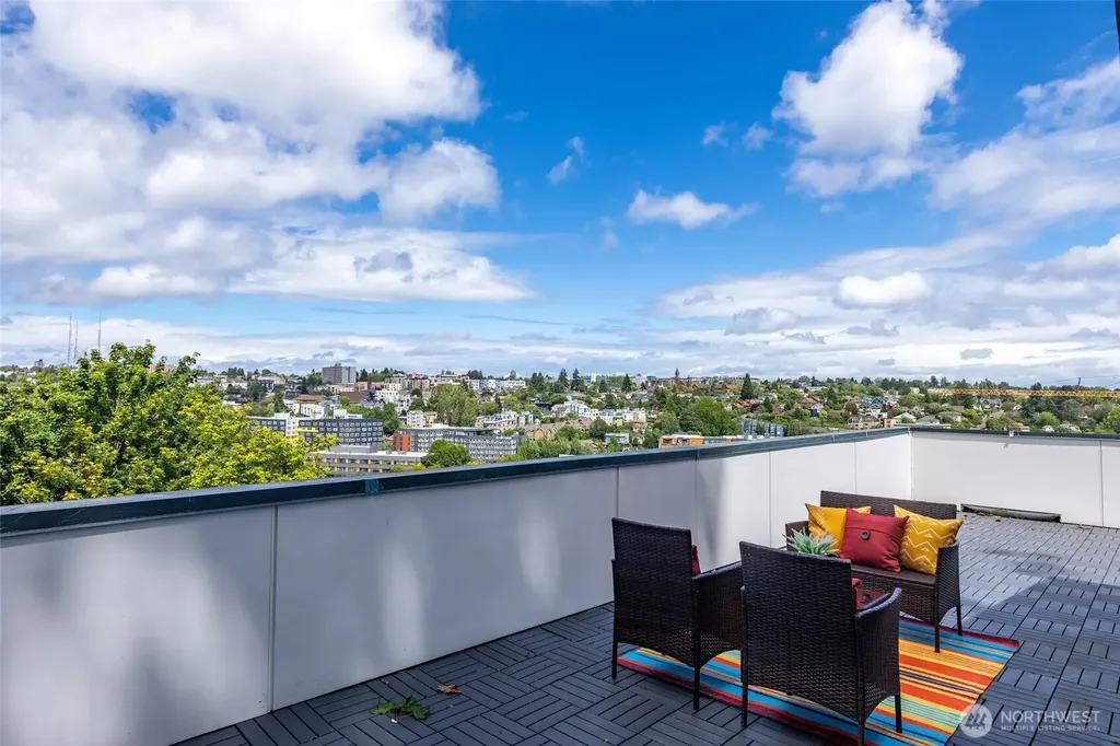 1015 Sturgus Avenue S Seattle WA 98144