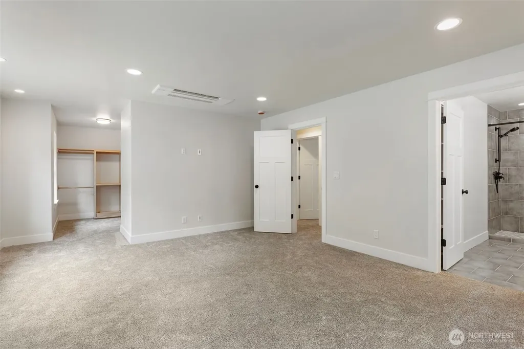36651 Tamarack Drive NE Hansville WA 98340