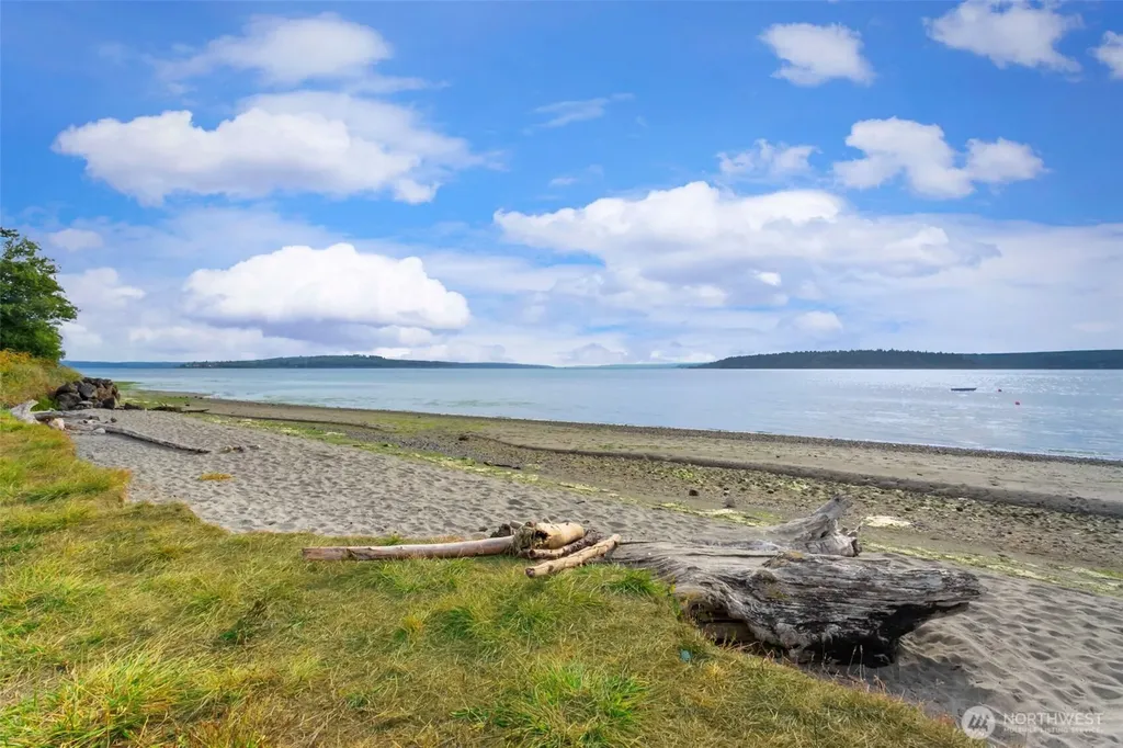 36651 Tamarack Drive NE Hansville WA 98340