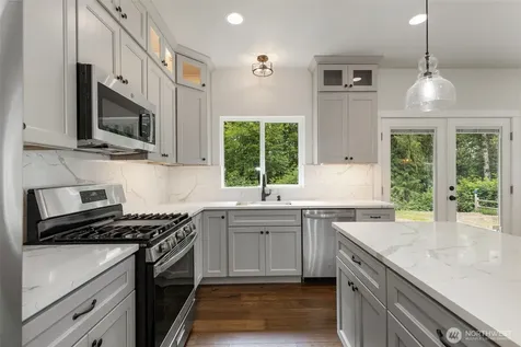36651 Tamarack Drive NE Hansville WA 98340