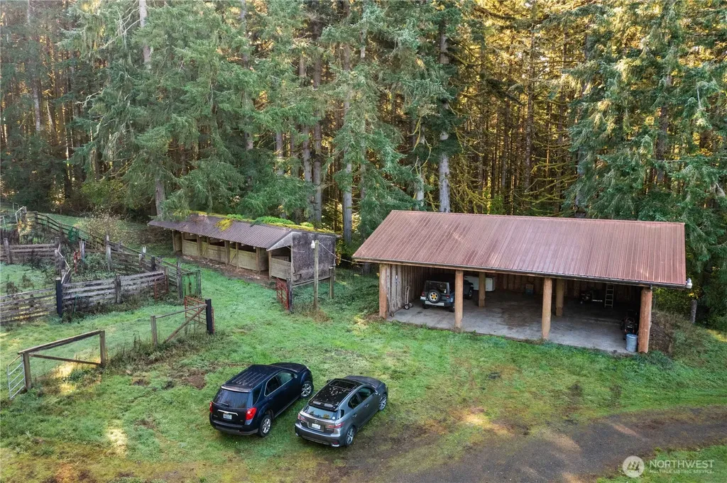 201 Jylha Rochester WA 98579