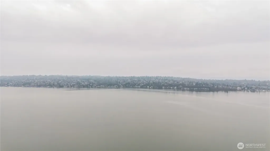 7820 W Mercer Way Mercer Island WA 98040