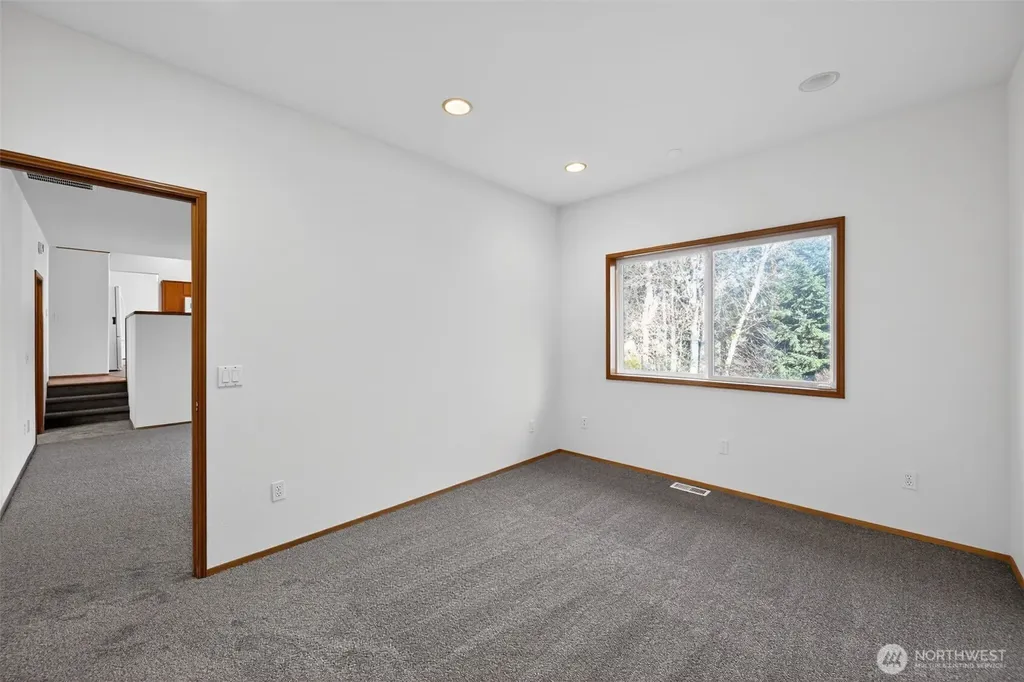 844 Holbeck Drive Camano Island WA 98282