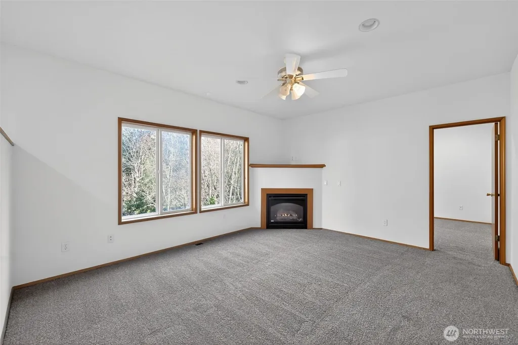 844 Holbeck Drive Camano Island WA 98282