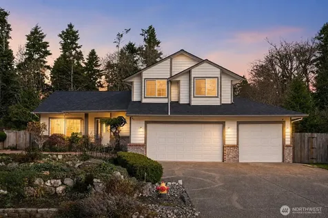 844 Holbeck Drive Camano Island WA 98282