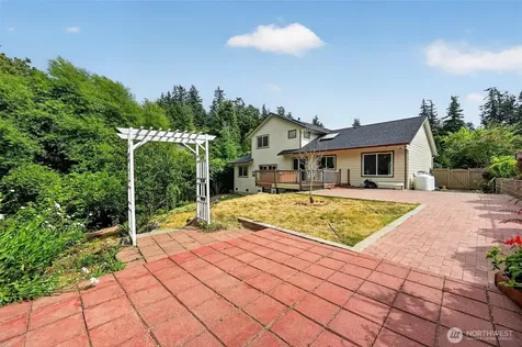 844 Holbeck Drive Camano Island WA 98282