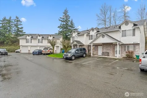 931 4th Avenue N Kent WA 98032