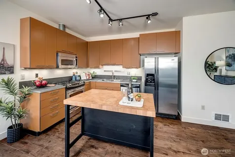 1414 12th Avenue Seattle WA 98122